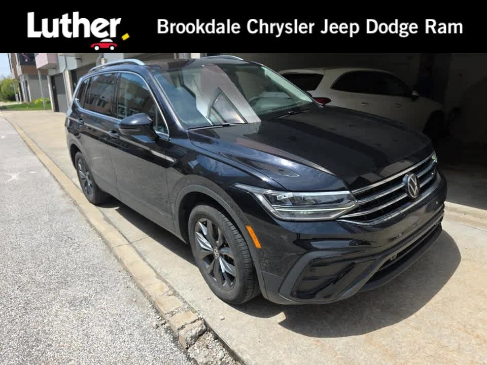 2023 Volkswagen Tiguan 2.0T SE 4Motion's photo