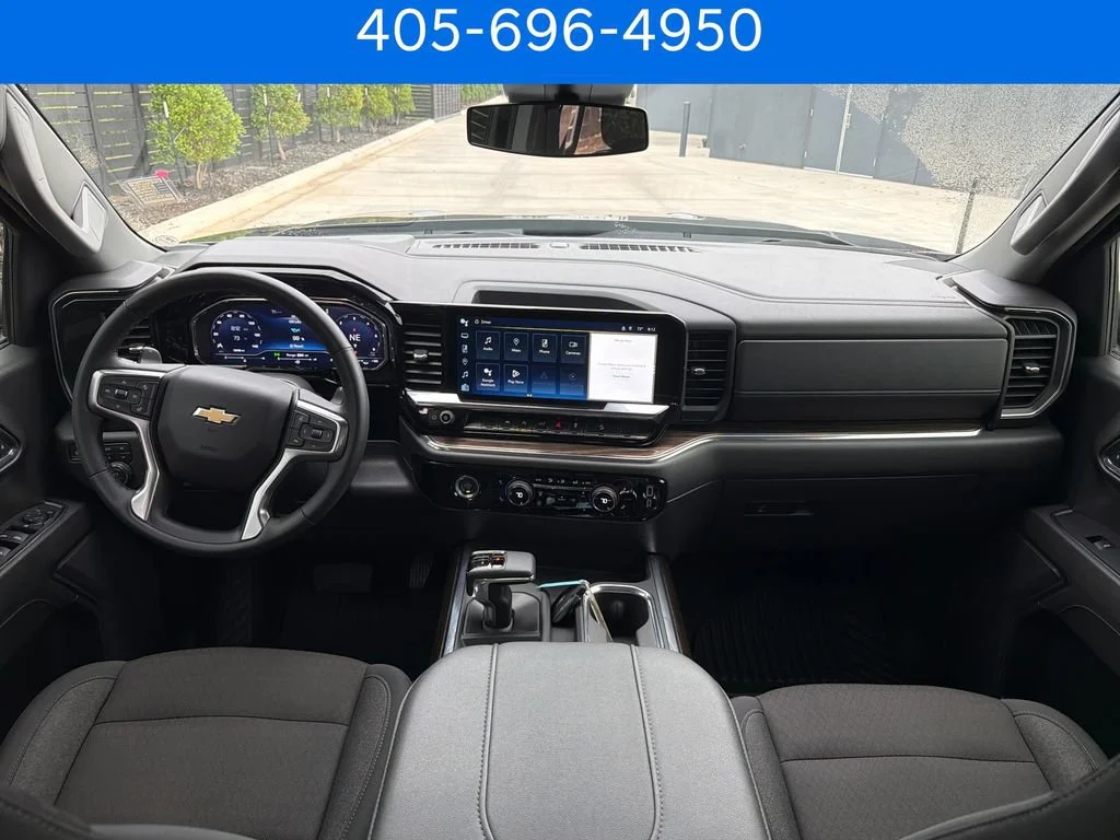 Pre-Owned 2024 Chevrolet Silverado 1500 LT