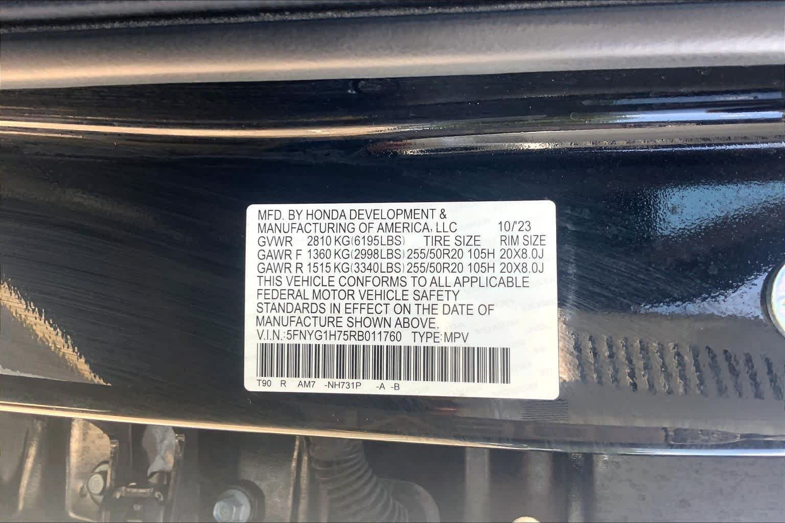 Used 2024 Crystal Black Pearl Honda Touring image 31