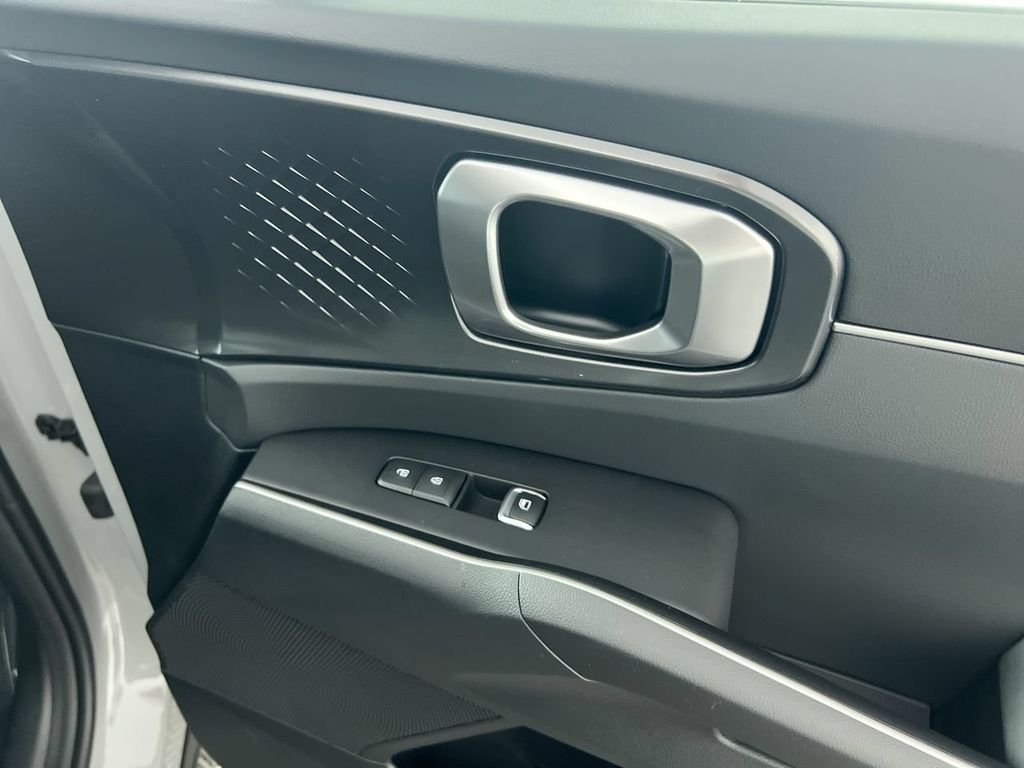 New 2026 Wolf Gray Kia EX image 29