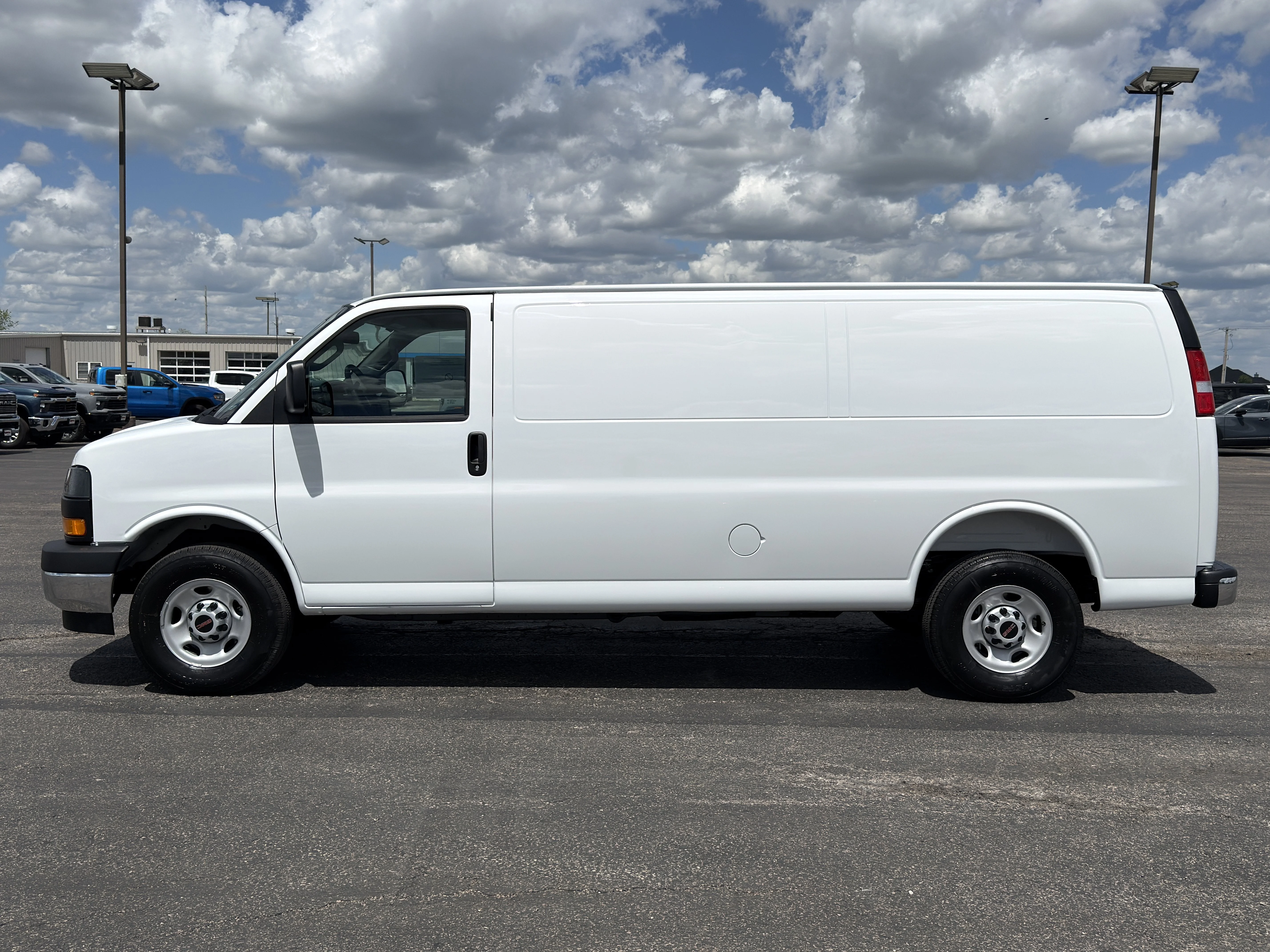 2026 GMC Savana Cargo Work Van - Photo 6