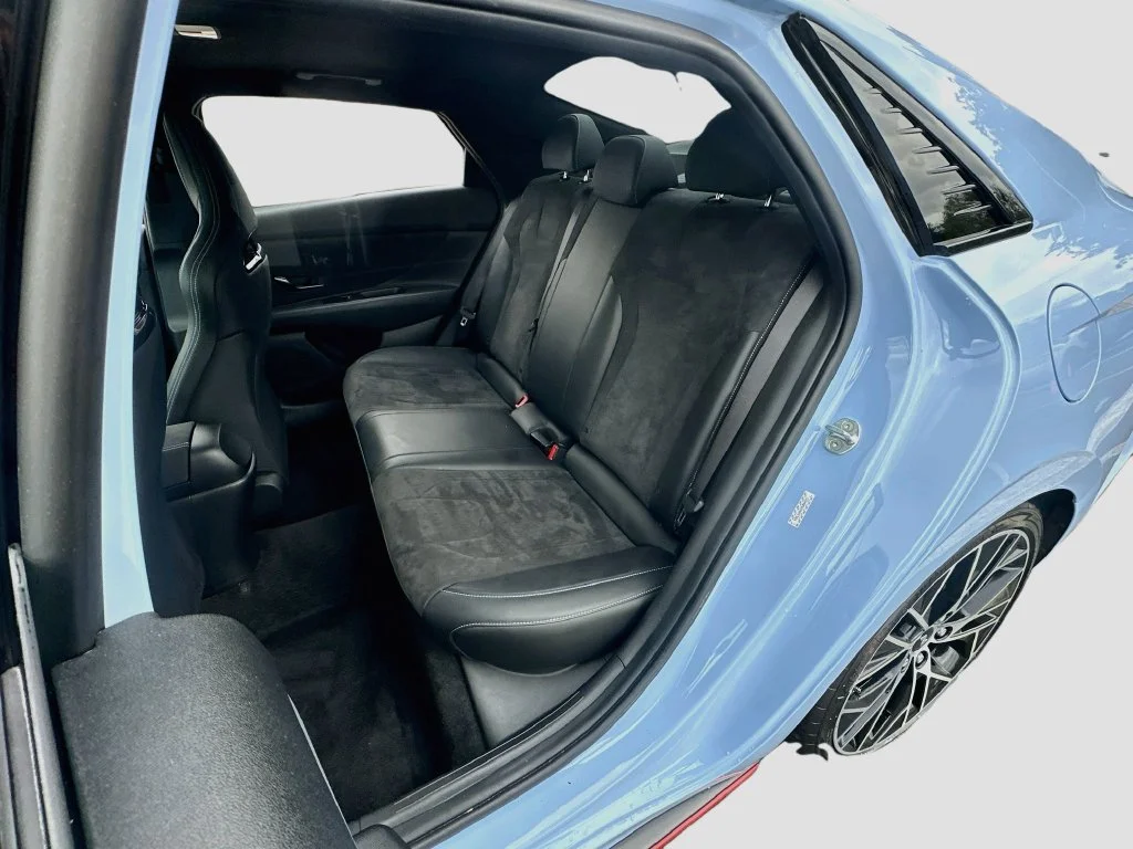 Used 2022 Blue Hyundai Base image 26