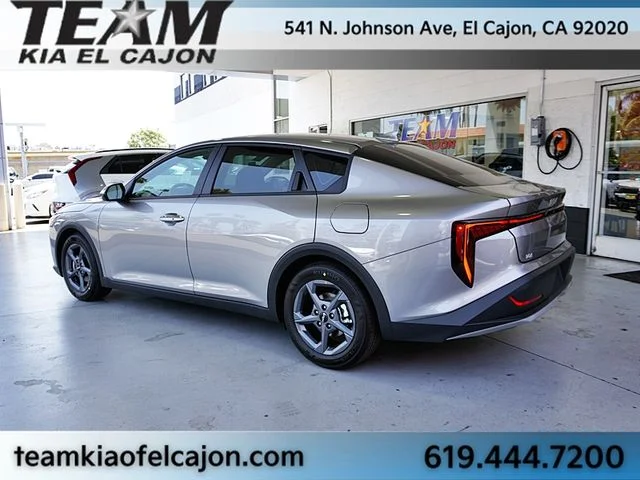 New 2026 Gray Kia LXS image 8