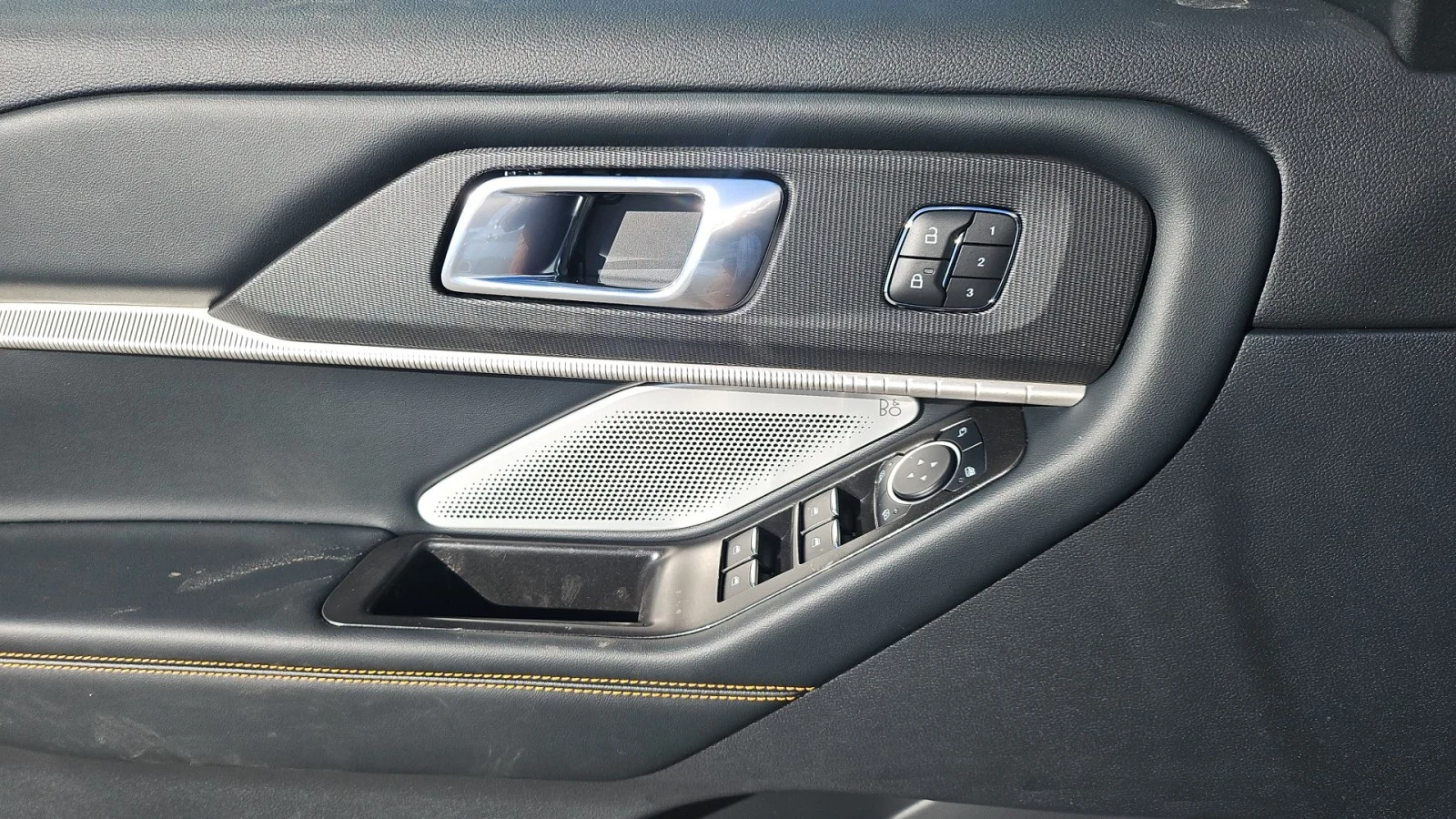 New 2026 Vapor Blue Metallic Ford Tremor 4WD image 6
