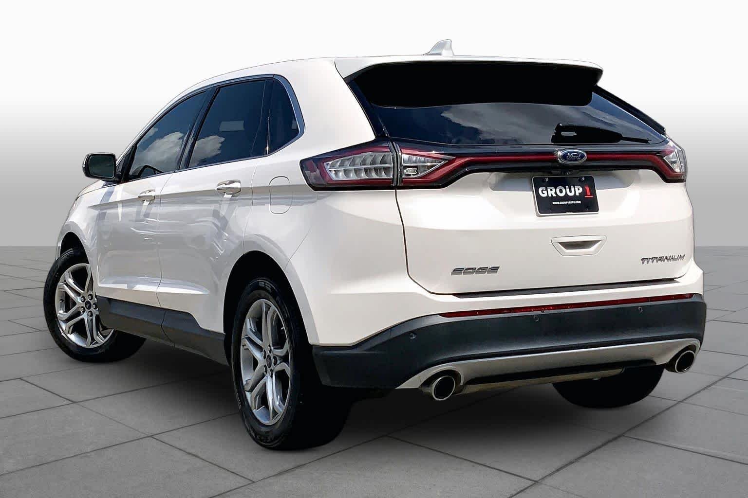 Used 2016 White Platinum Metallic Tri-Coat Ford Titanium image 12