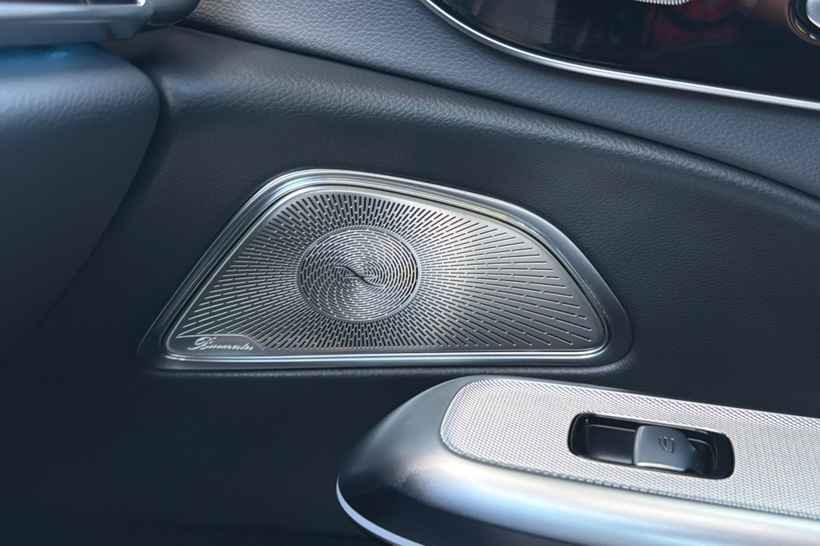 New 2027 Graphite Grey Metallic Mercedes-Benz E 350 image 6