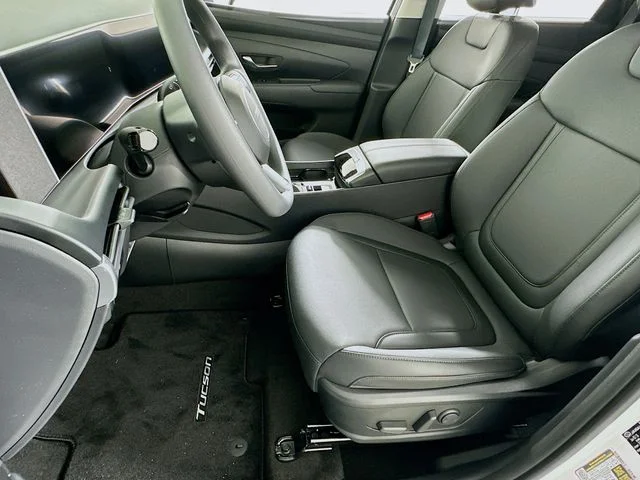 New 2026 Hyundai TUCSON SEL Plus