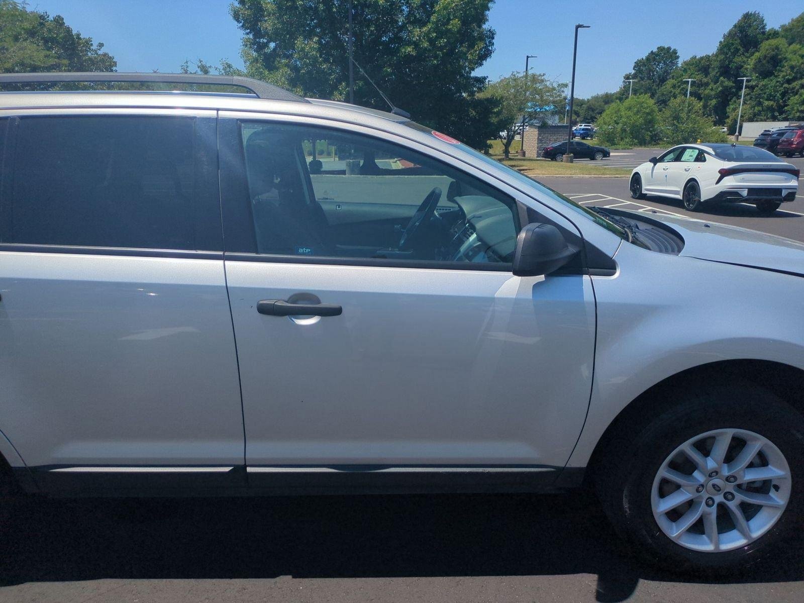 Used 2013 Ingot Silver Metallic Ford SE image 46