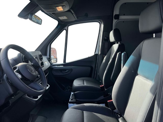 2026 Mercedes-Benz Sprinter Cargo Van Base - Photo 18