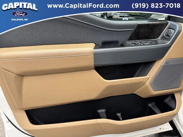 Used 2023 White Ford Lariat image 20