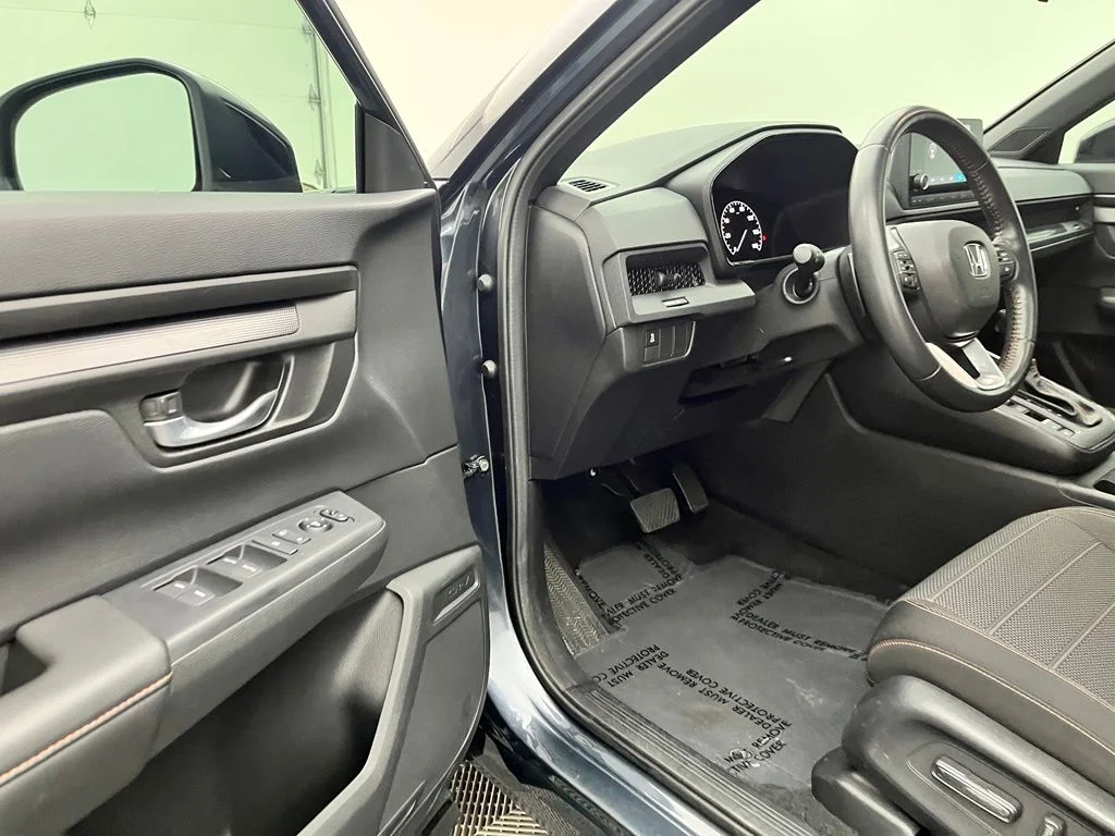 Used 2023 Gray Honda Sport image 17