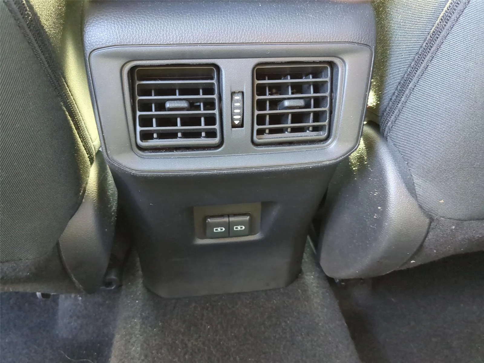 Used 2025 Blueprint Toyota Hybrid XLE image 33