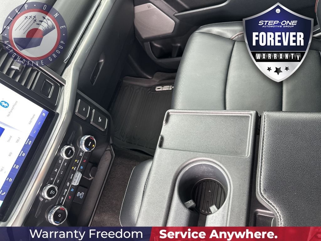 Used 2022 White Ford Lariat image 25