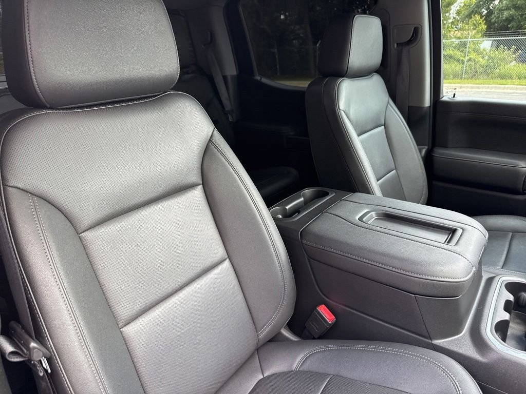 Used 2022 Silver Chevrolet LTZ image 12