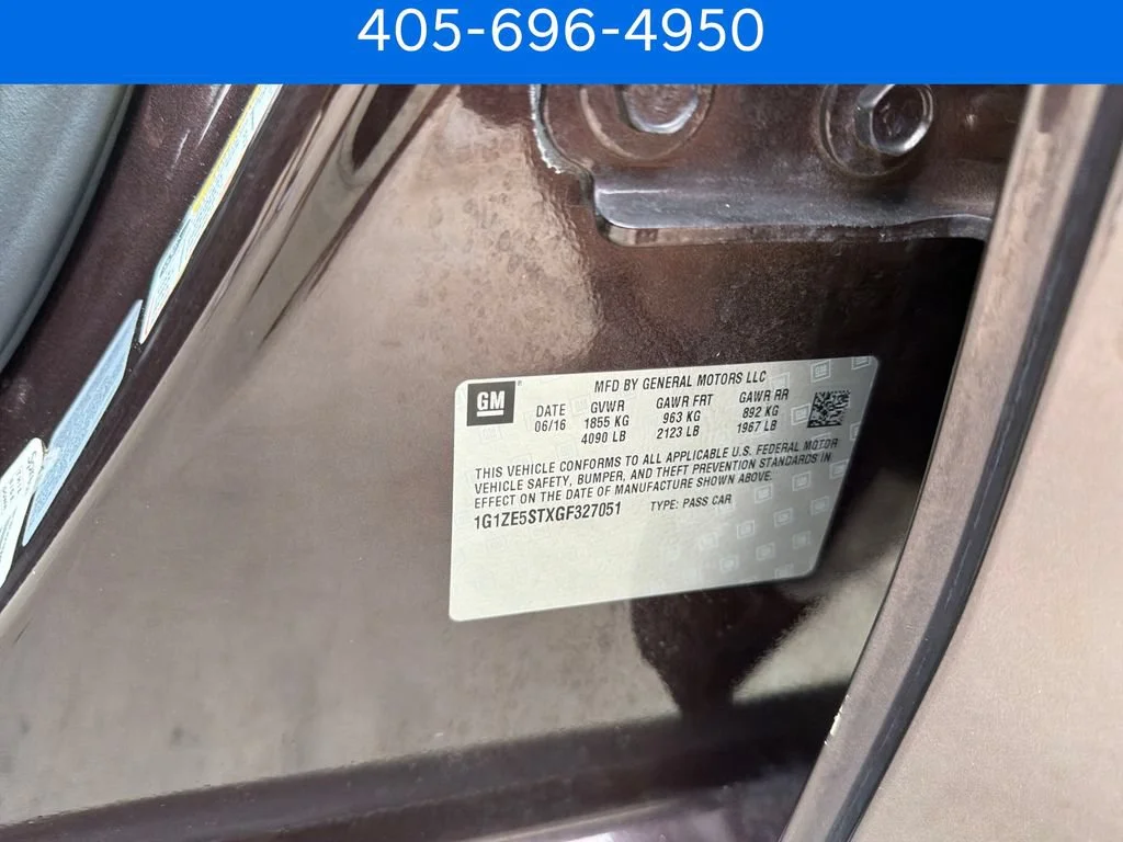 Pre-Owned 2016 Chevrolet Malibu LT