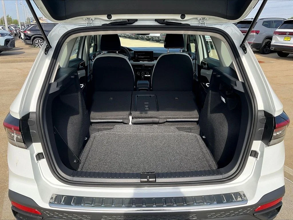 New 2026 White Volkswagen 1.5T S image 13