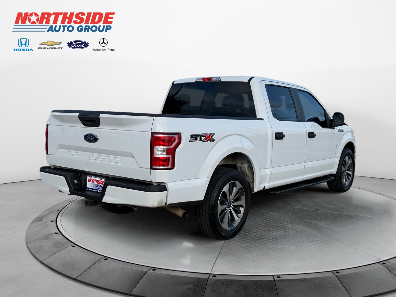 Used 2019 Oxford White Ford XL image 7