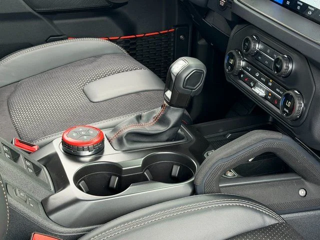 New 2026 White Ford Raptor image 12