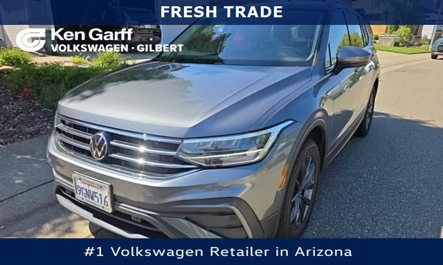 2023 Volkswagen Tiguan 2.0T SE's photo