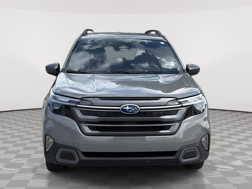 Used 2025 River Rock Pearl Subaru Limited image 2