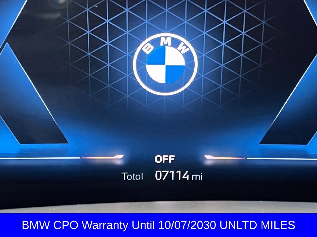 Used 2026 White BMW xDrive40i image 2