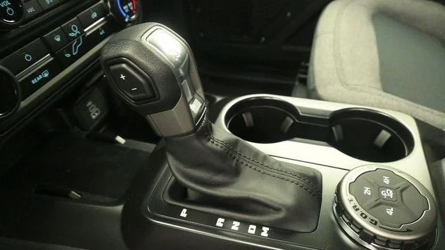 New 2026 Oxford White Ford Base image 15