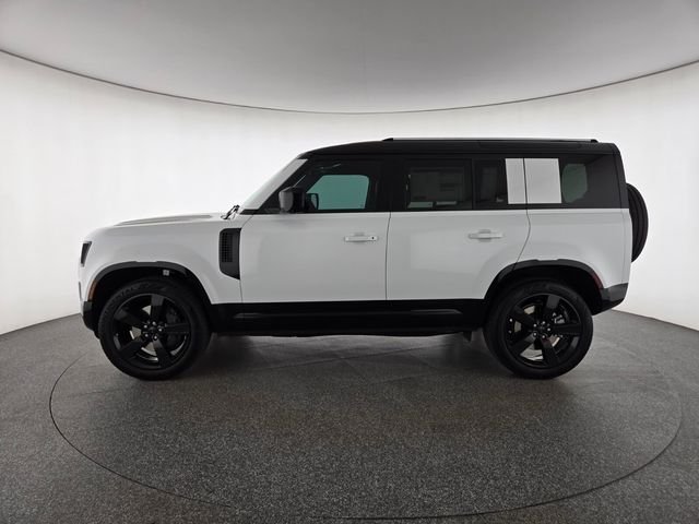 New 2026 Fuji White Land Rover X-Dynamic SE image 27