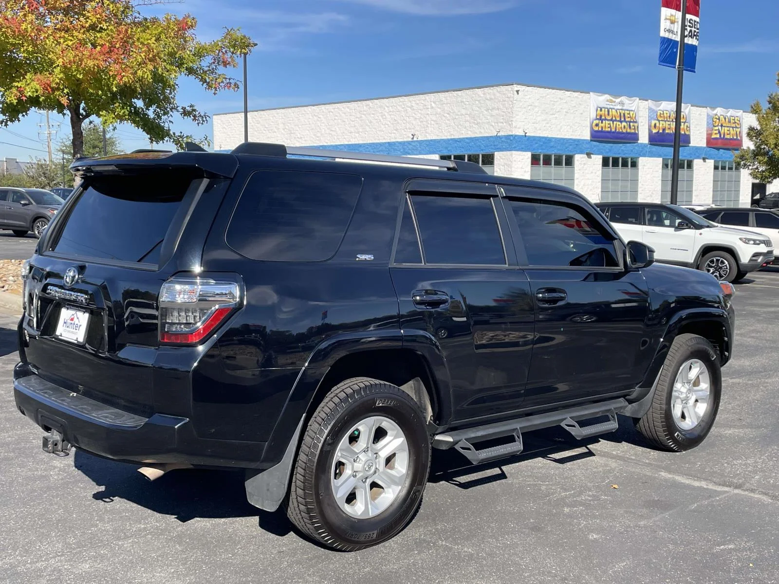 Used 2023  Toyota SR5 image 6