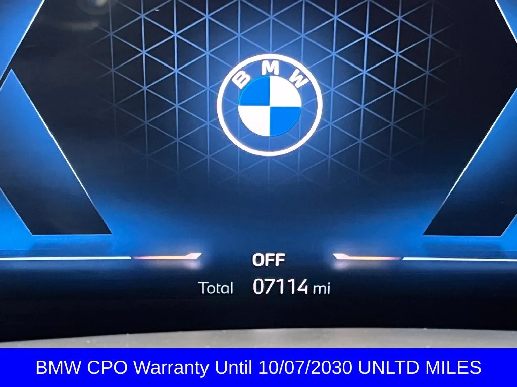 Certified Used 2026 White Metallic BMW xDrive40i image 2