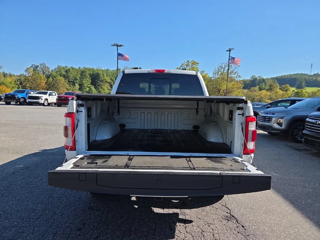 Certified Used 2022 White Ford Platinum image 27
