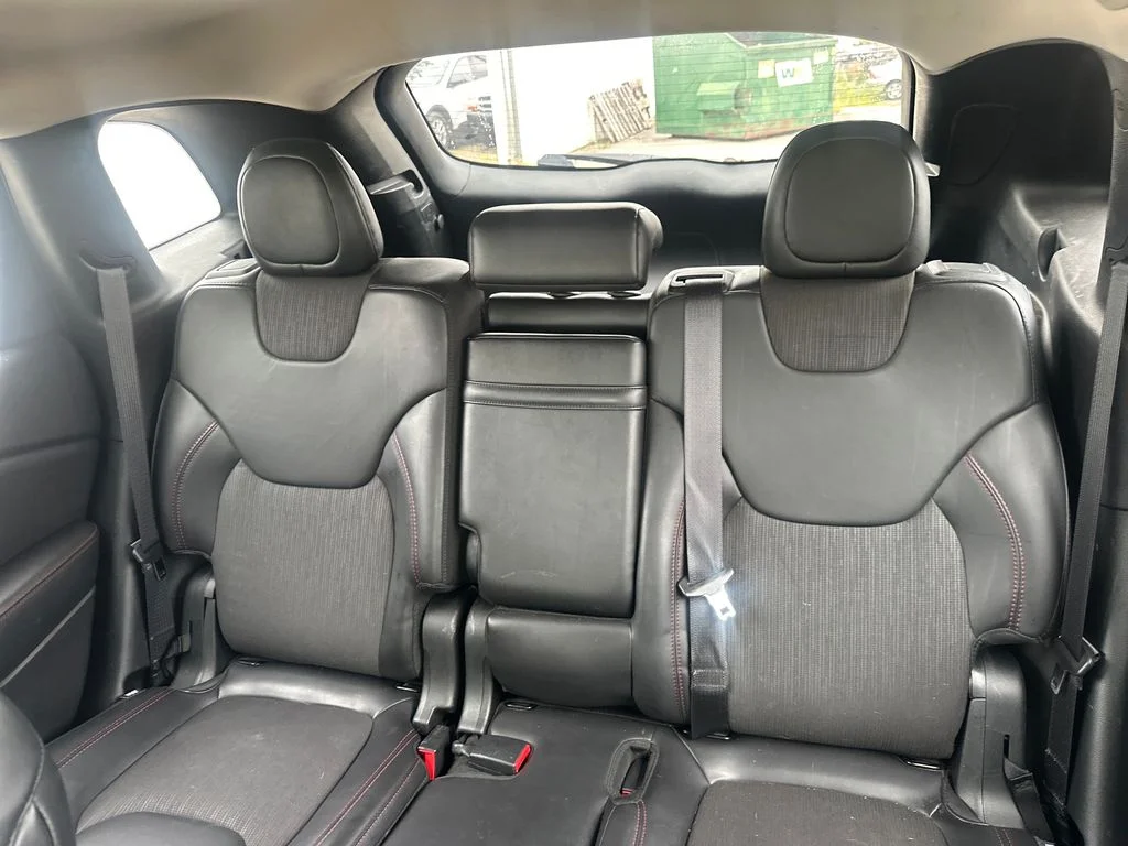 Used 2018 White Jeep Trailhawk image 13