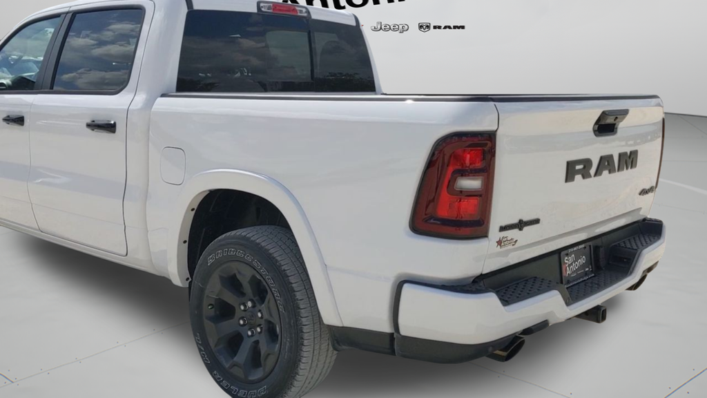 New 2026 Bright White Clear-Coat Exterior Paint RAM Big Horn/Lone Star image 38