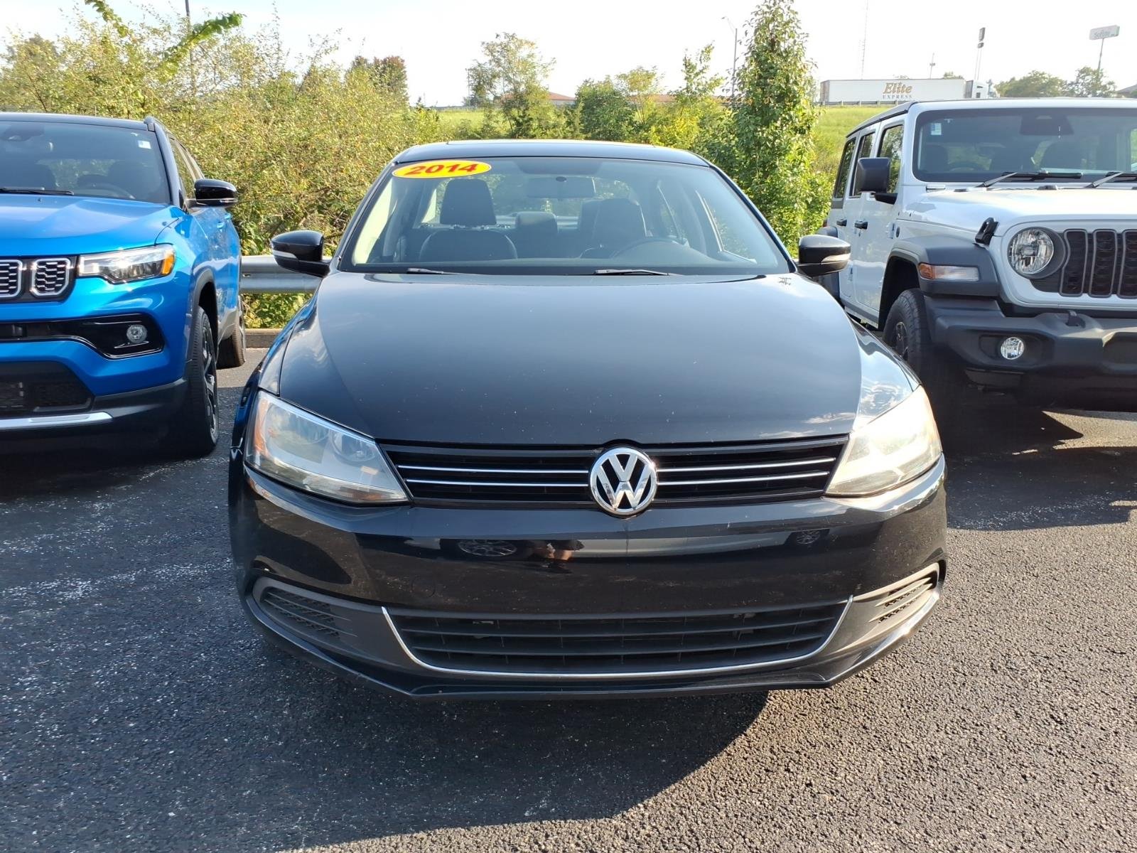 Used 2014 Volkswagen Jetta SE with VIN 3VWD17AJ6EM387542 for sale in Saint Clairsville, OH