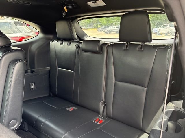 Used 2021 Midnight Black Metallic Toyota XSE image 27
