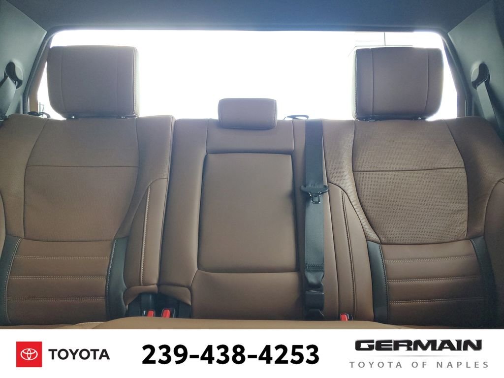 New 2026 Wind Chill Pearl <sup>1</sup> Toyota Tundra 1794 Edition image 27