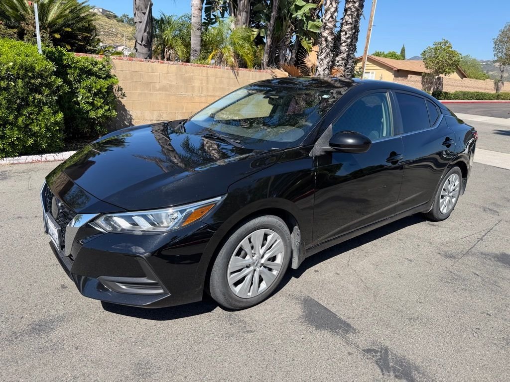Used 2021 Black Nissan S image 4
