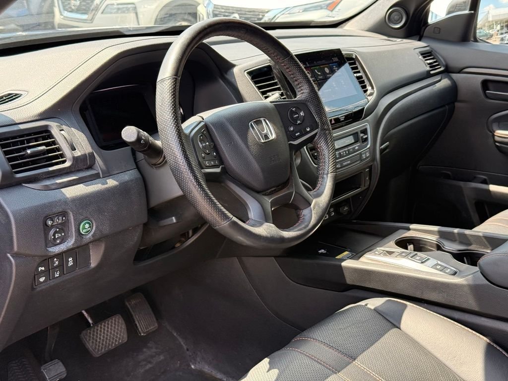 Used 2024 Crystal Black Pearl Honda TrailSport image 11