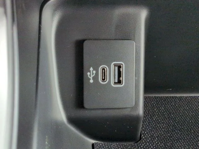 New 2026 White Ford Tremor image 22