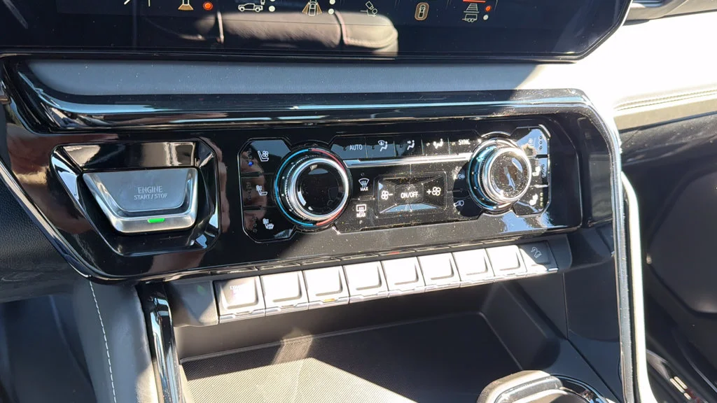 2026 GMC Sierra 2500HD AT4X - Photo 19