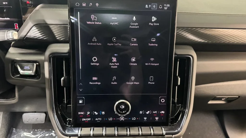 2026 GMC Yukon XL AT4 - Photo 15