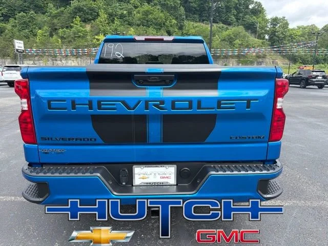 Used 2023 Glacier Blue Metallic Chevrolet Custom image 5