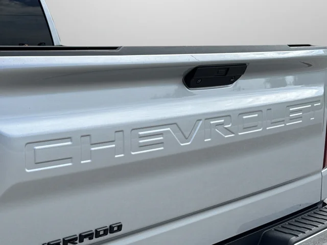 Used 2022 Silver Chevrolet LTZ image 10