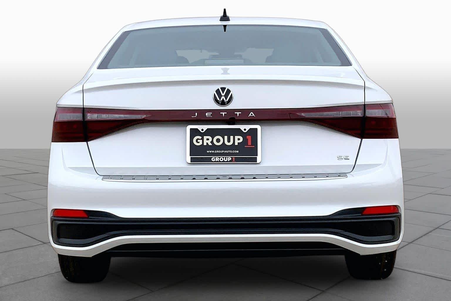 New 2026 Opal White Pearl Volkswagen SE image 4