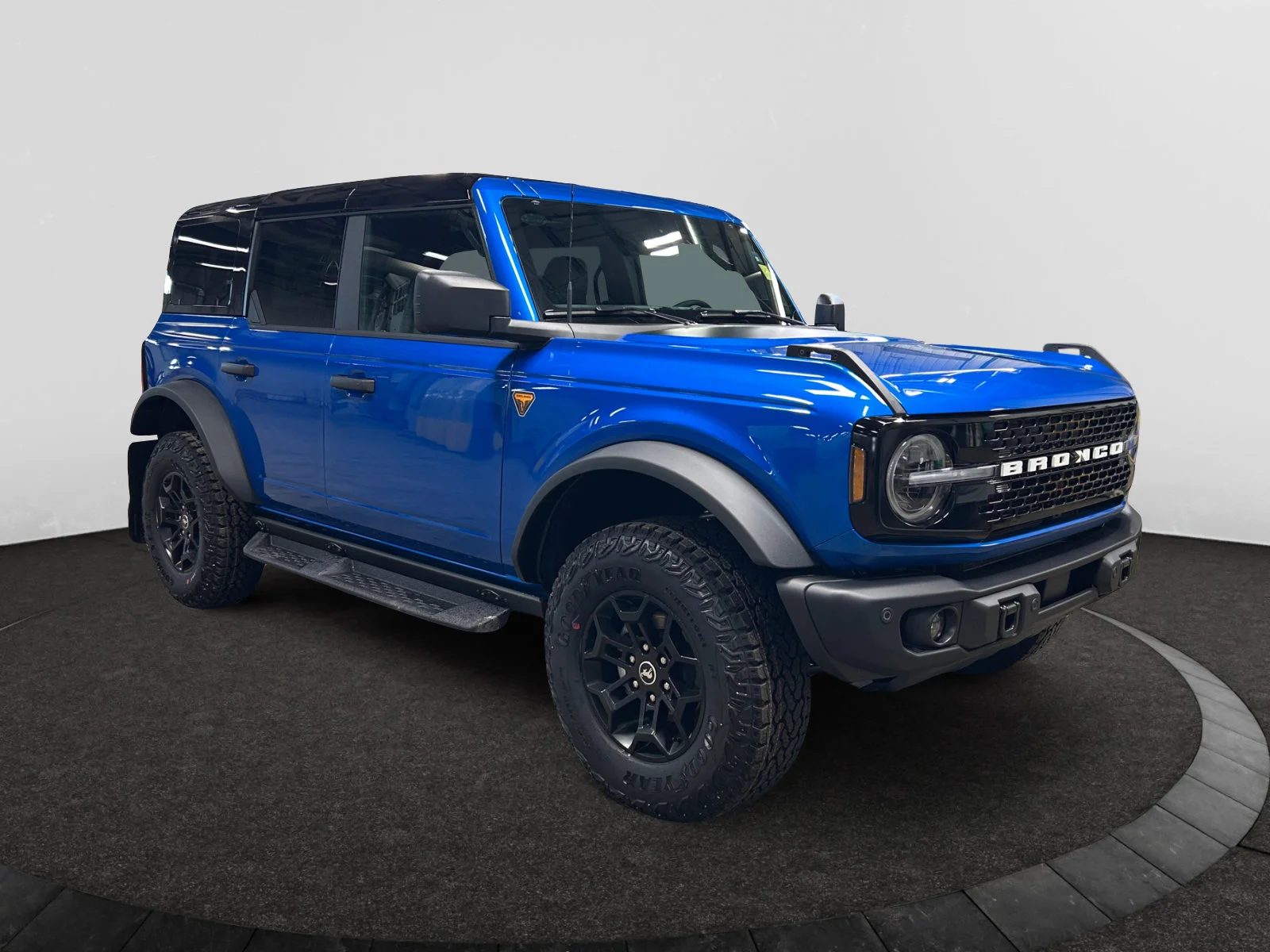 New 2026 Velocity Blue Metallic Ford Badlands image 7