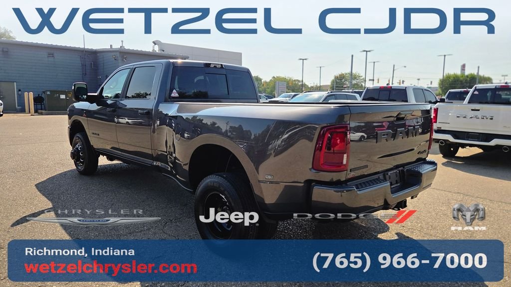 New 2026 Granite Crystal Metallic Clear-Coat Exterior Paint RAM Big Horn image 5