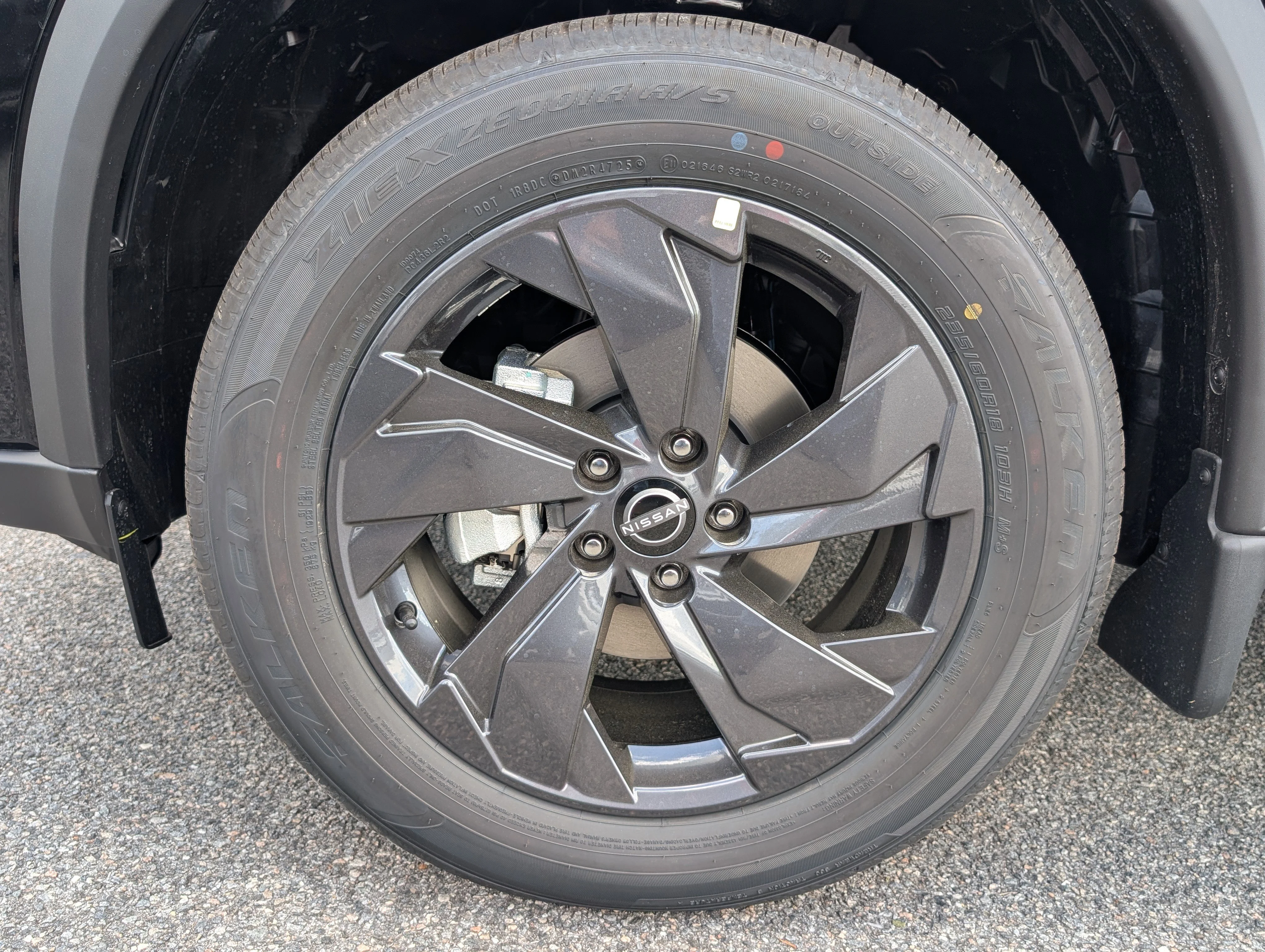New 2026 Super Black Nissan SV image 12