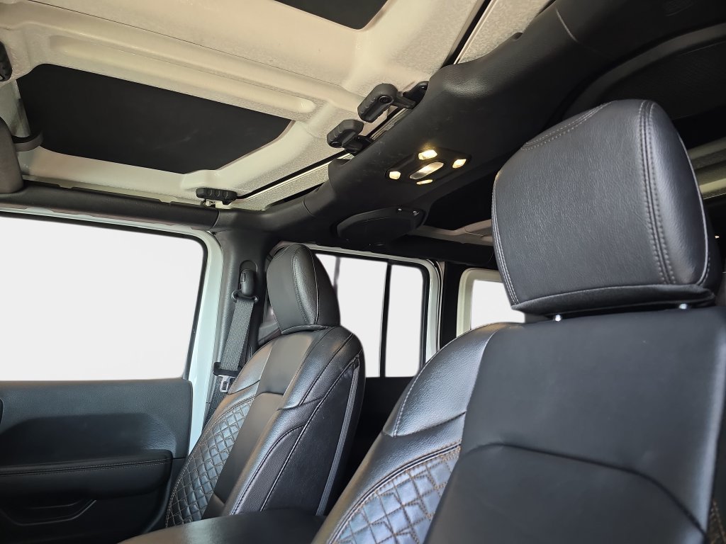 Used 2021 White Jeep Unlimited Sahara High Altitude image 31