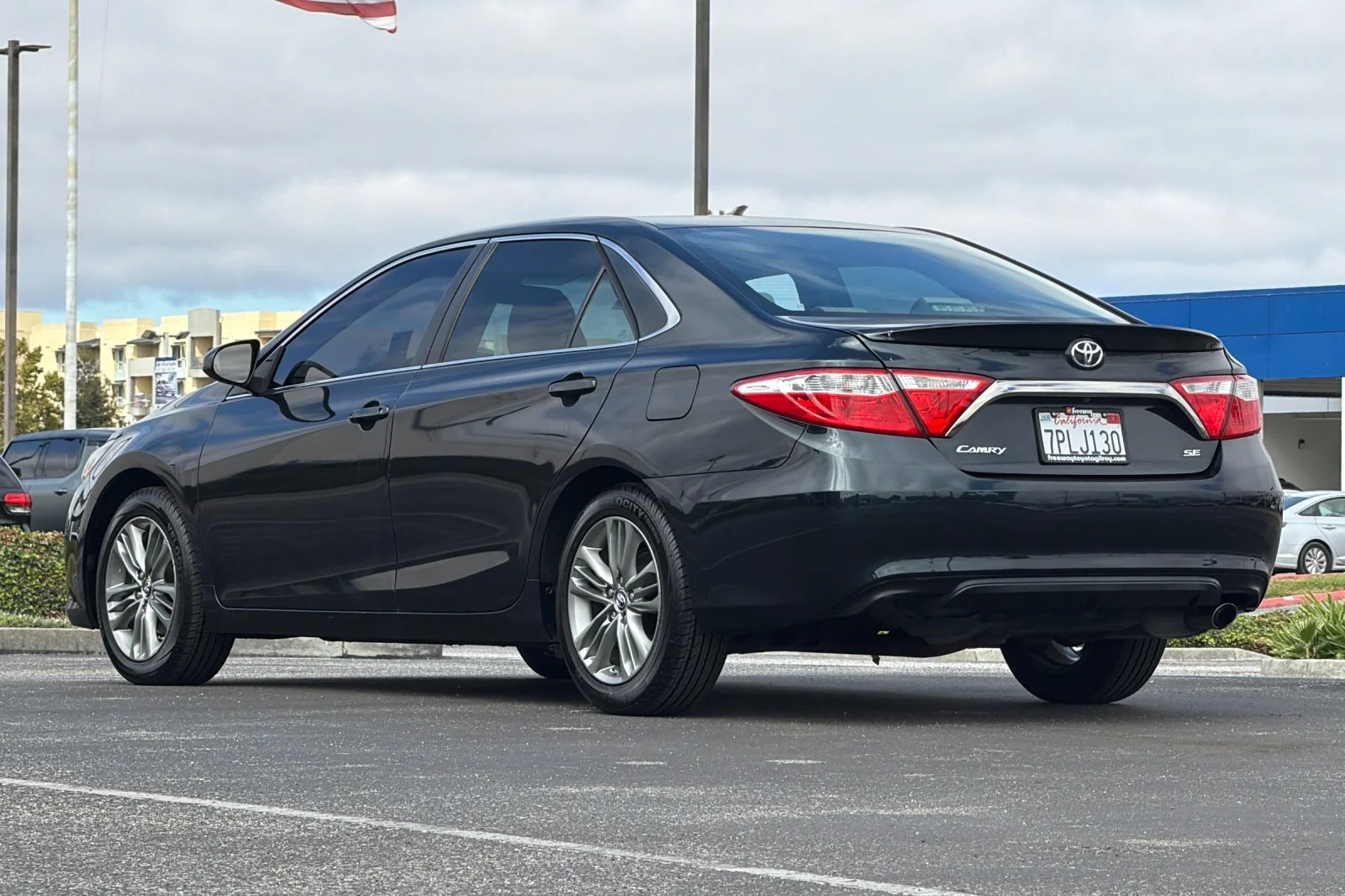 Used 2016 Gray Toyota SE image 6