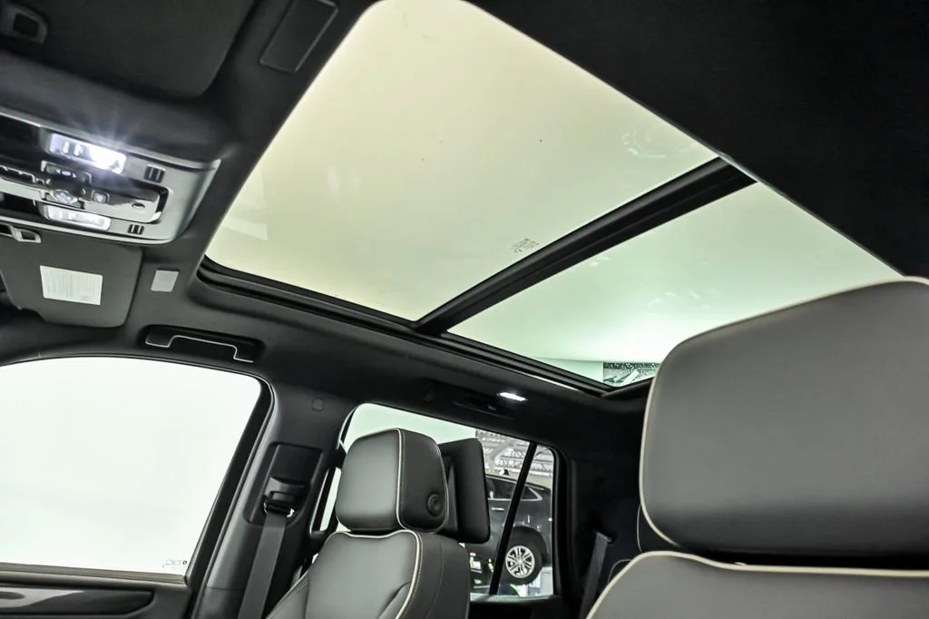 2026 GMC Yukon Elevation - Photo 10