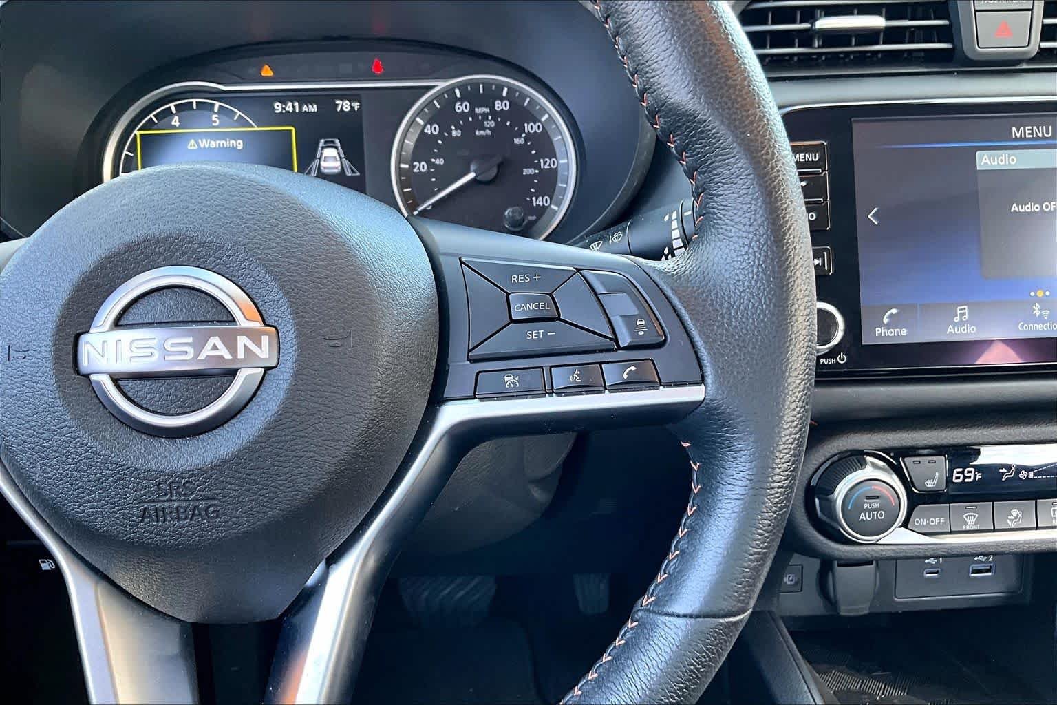 Used 2025 Gray Sky Pearl Nissan SR image 21